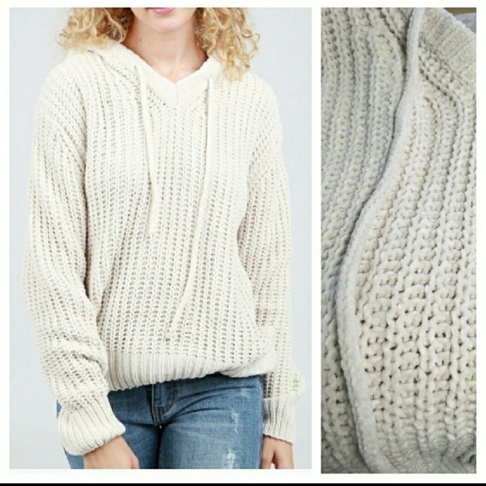 Almond chenille hoody